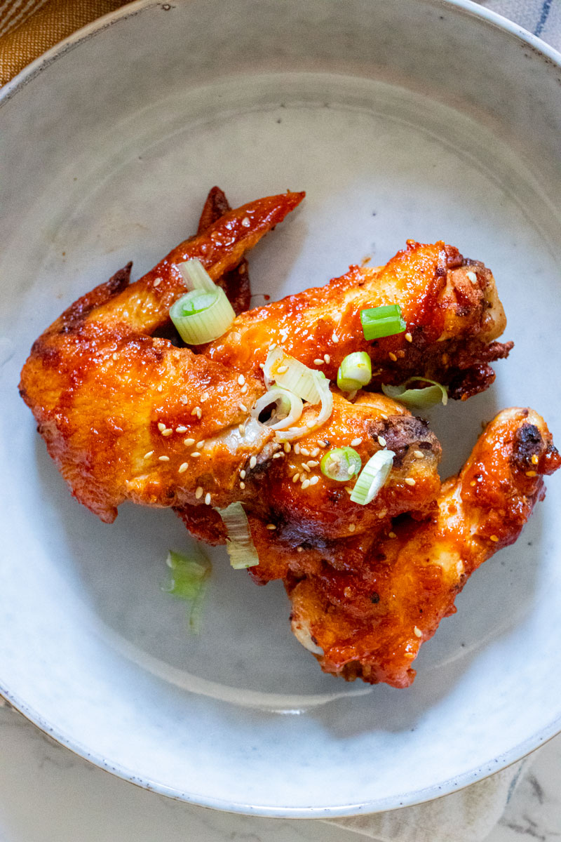 gochujang air fryer chicken wings