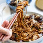 vegan jjajangmeyong