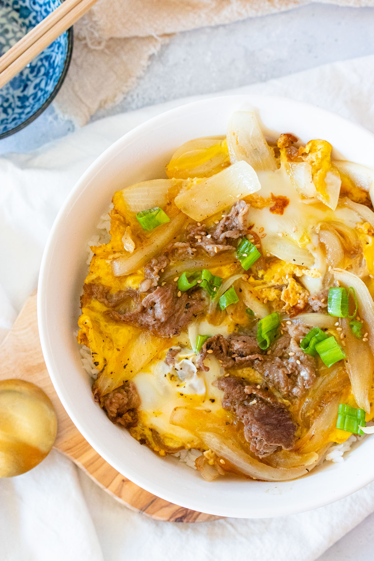 Gyudon (Japanese Beef Rice Bowl) - The Floured Camera