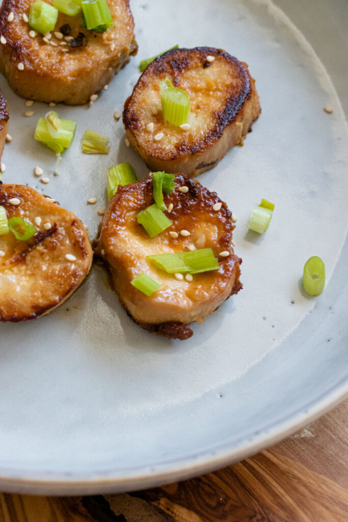 king oyster mushroom, vegan scallop, close-up