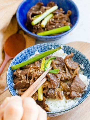 beef onion stir-fry