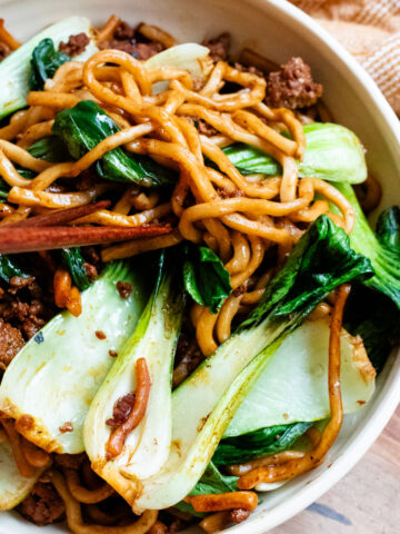 Shanghai stir-fry noodles