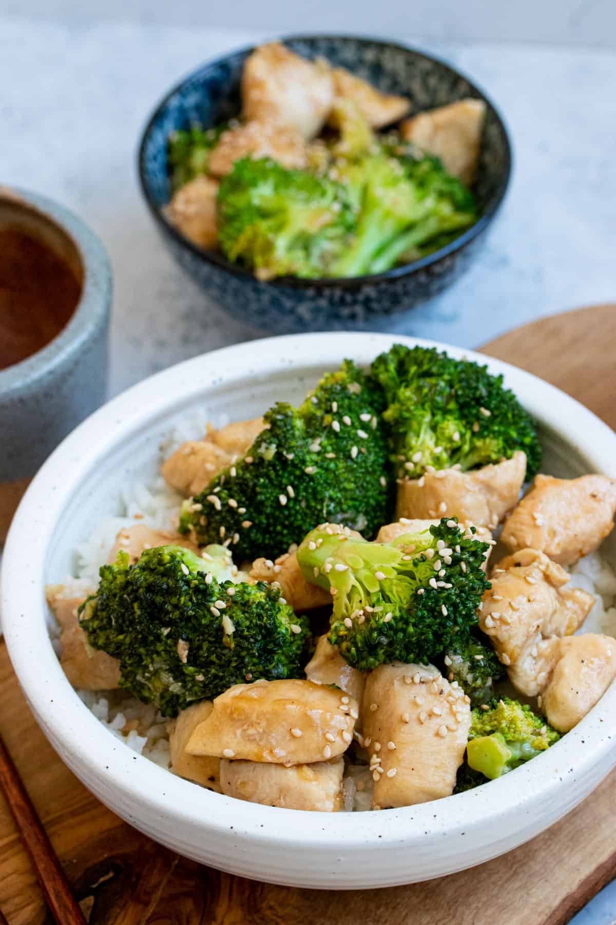 Chinese chicken and broccoli with toasted white sesame seeds.
