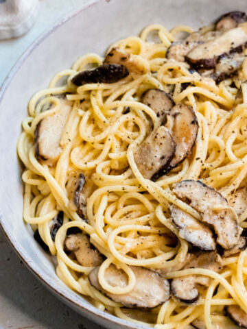 Miso butter mushroom pasta