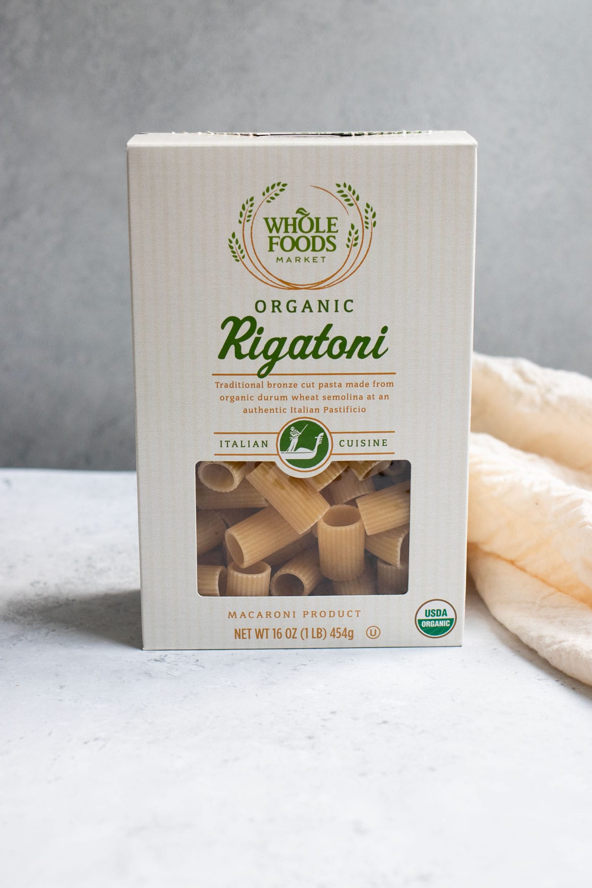 Box of Whole Foods organic rigatoni.