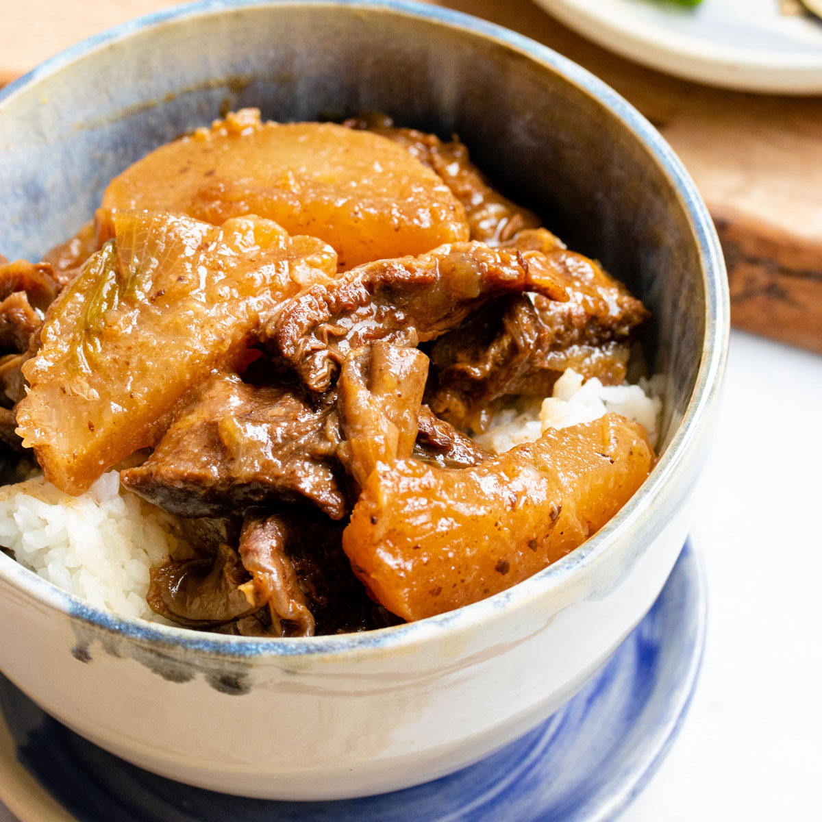 Instant Pot Chinese Braised Beef and Daikon-image